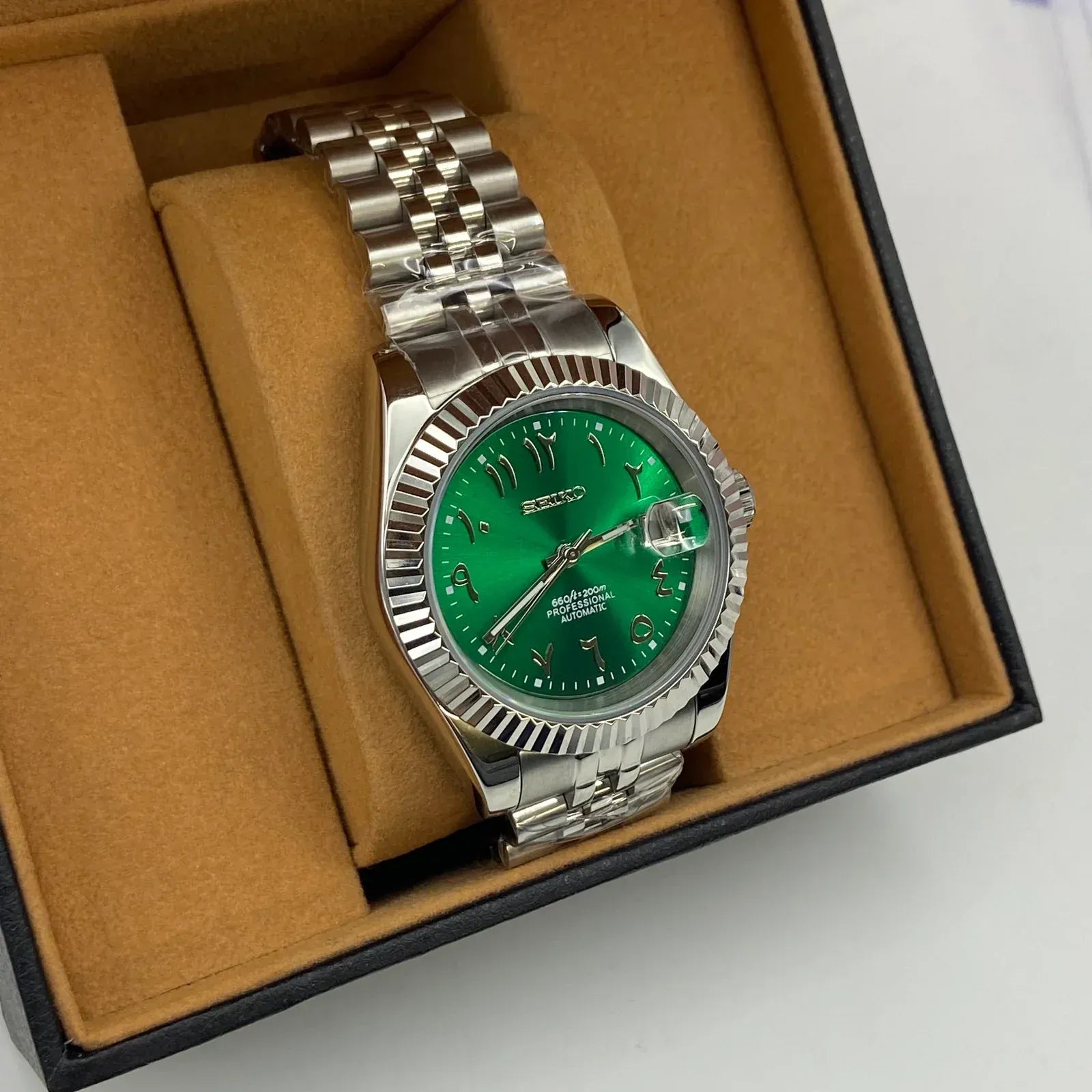 Seiko Mod Datejust arabic vert ÆLL Atelier